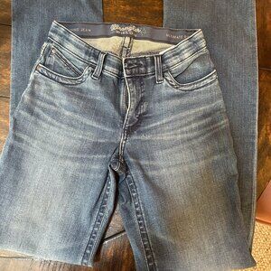 Wrangler Willow Ultimate Riding Jean 28x36